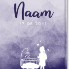 Geboortekaartje wiegje. Donker blauw kaartje, van donker naar licht gekleurd met een maantje en sterretjes. Een wiegje daaronder met een silhouet van oudere zus of broer erbij